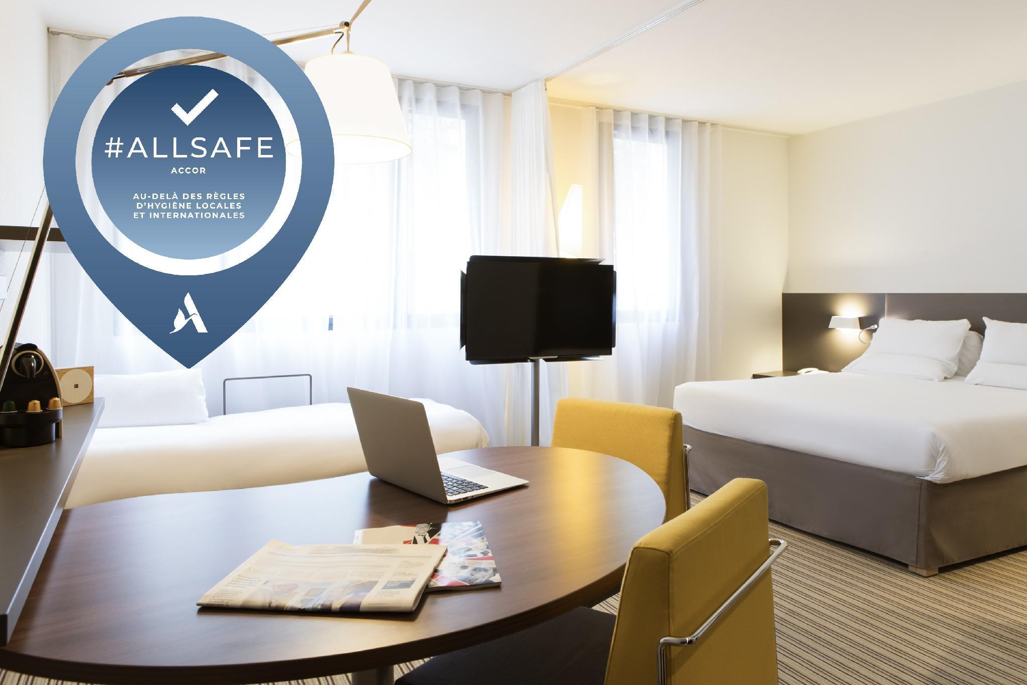 B&B Hotel Rueil-Malmaison Gare Екстериор снимка