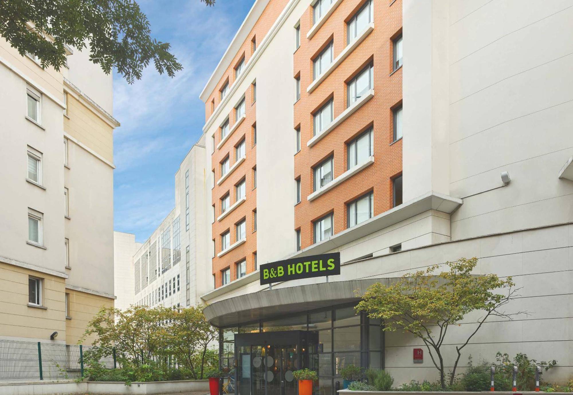 B&B Hotel Rueil-Malmaison Gare Екстериор снимка