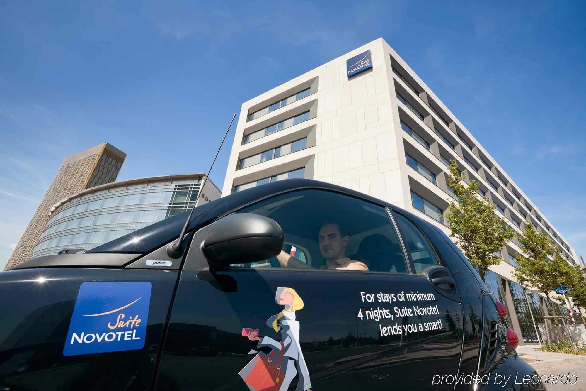 B&B Hotel Rueil-Malmaison Gare Екстериор снимка